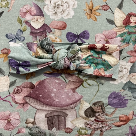 Posh Peanut bamboo swaddle - Picture 2 of 3